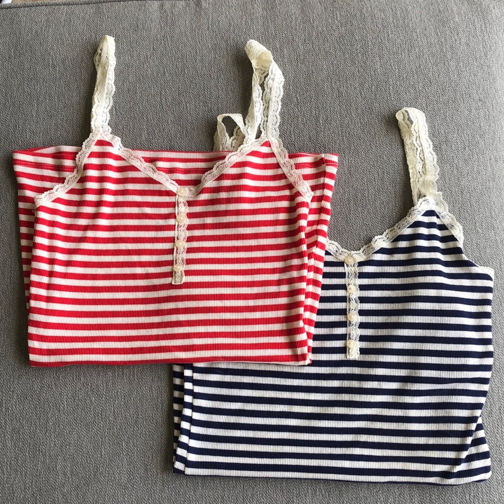 Old Navy Summer striped tanks bundle🛥☀️🌴